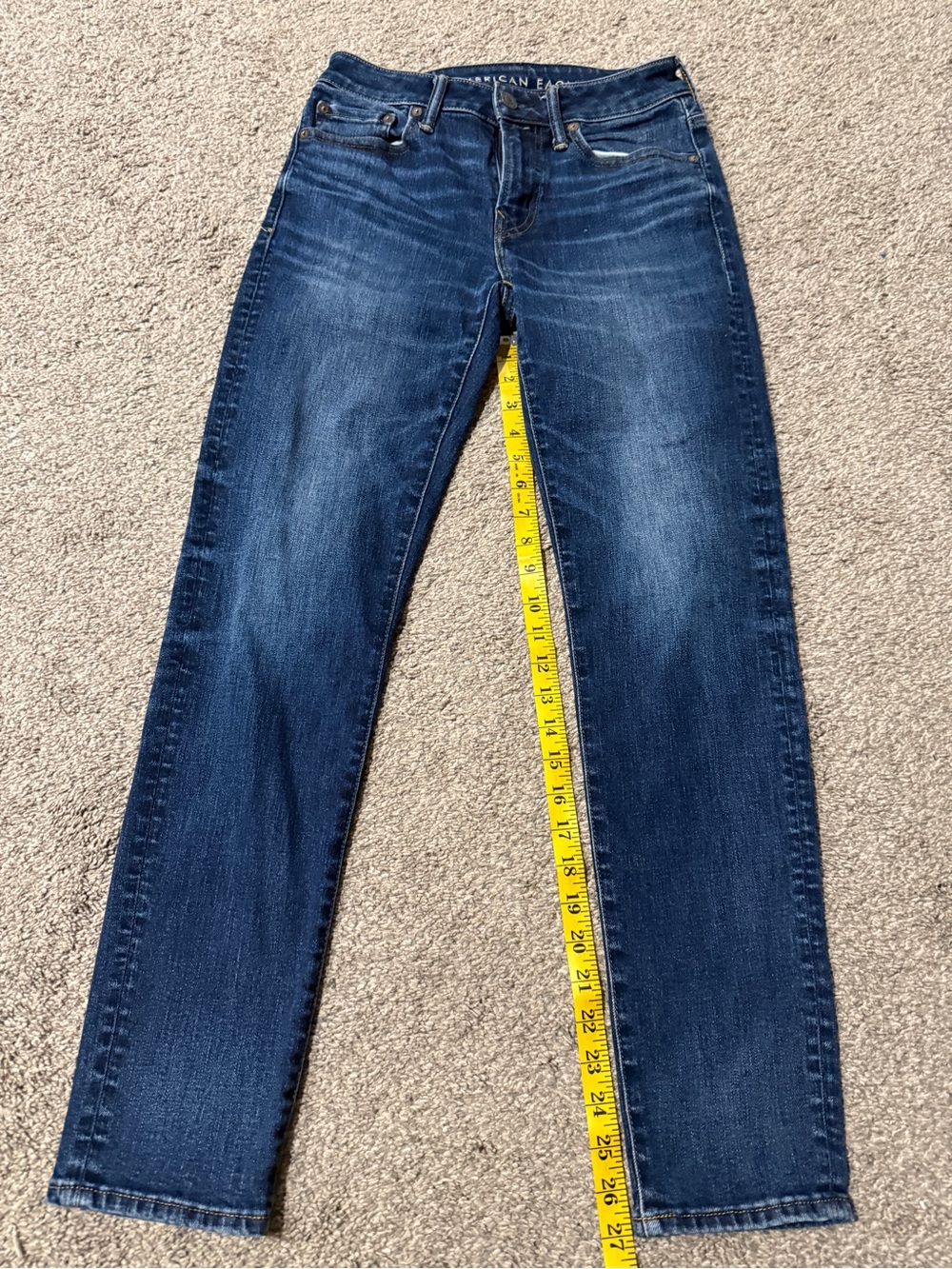 American Eagle Outfitters Men’s Slim Straight Jeans in Indigo Wash